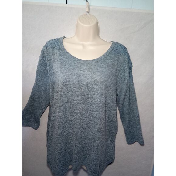 Absolutely Famous women LG Blue Long Sleeve Embroidery Tunic Round‎ Neck - Picture 3 of 10